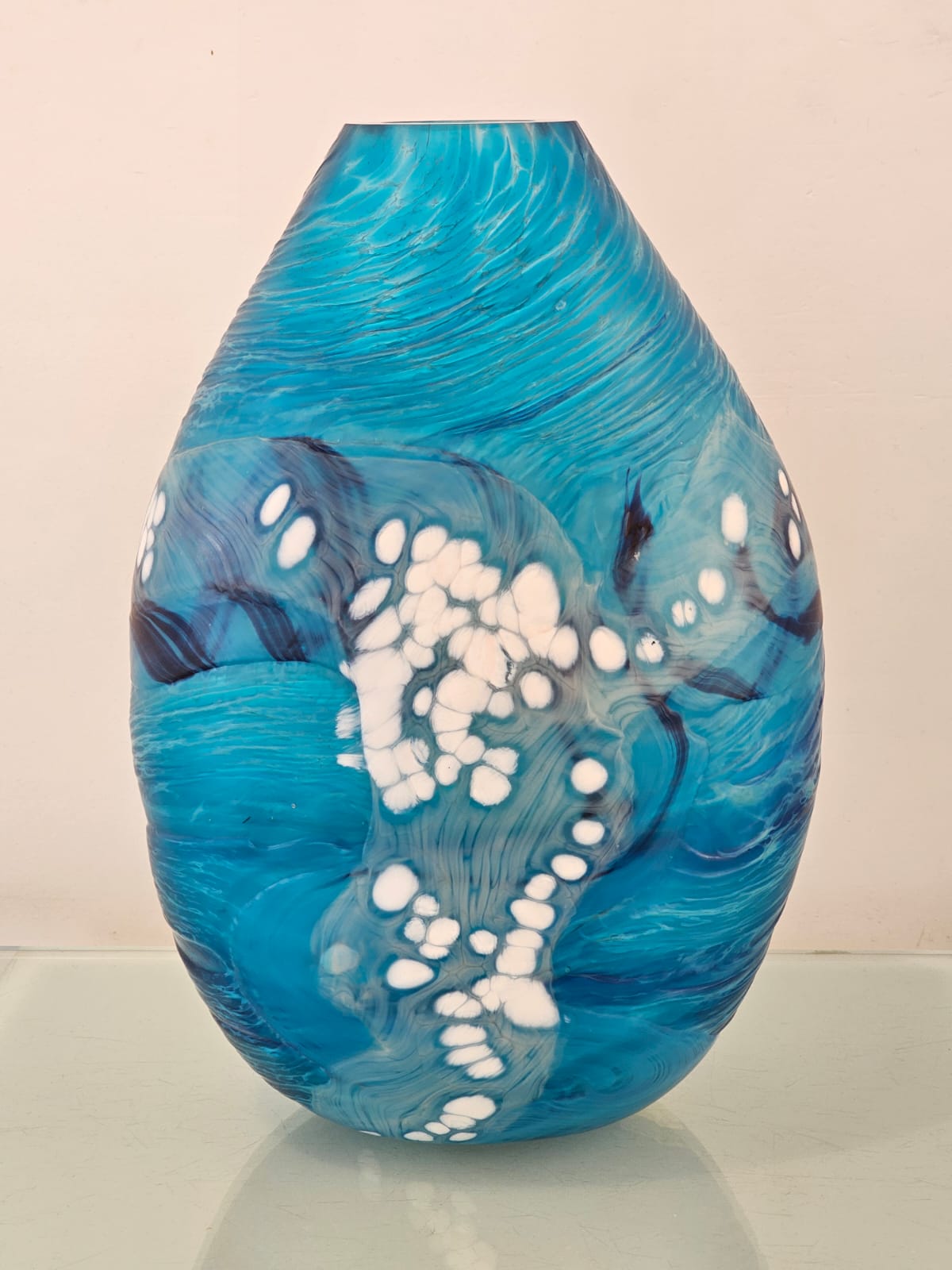 Huka Falls Teardrop Large 11002
